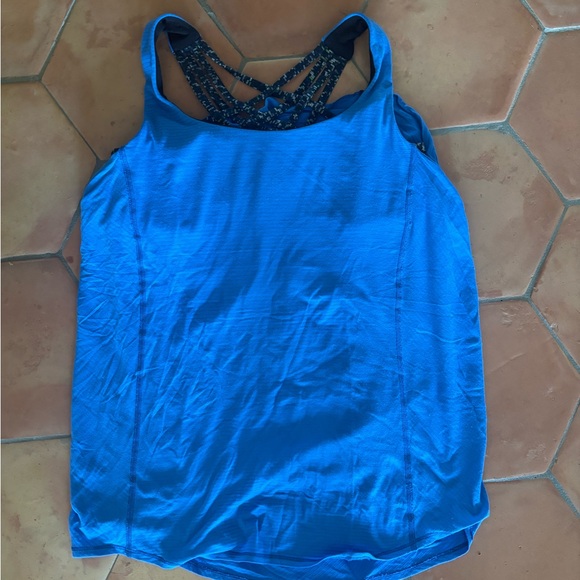Lululemon | Wild Tank in blue | sz 6 - Picture 2 of 5